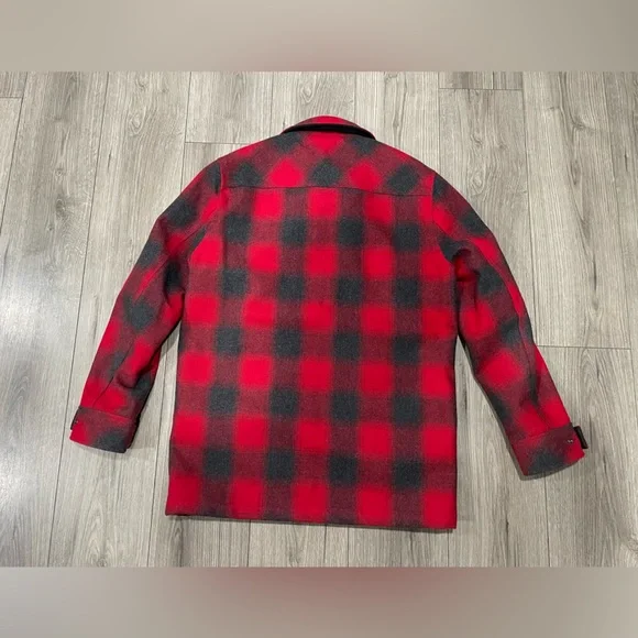Pendleton Longmont Wool Blend Insulated / Lined Shirt Jacket Red Ombre Sz M